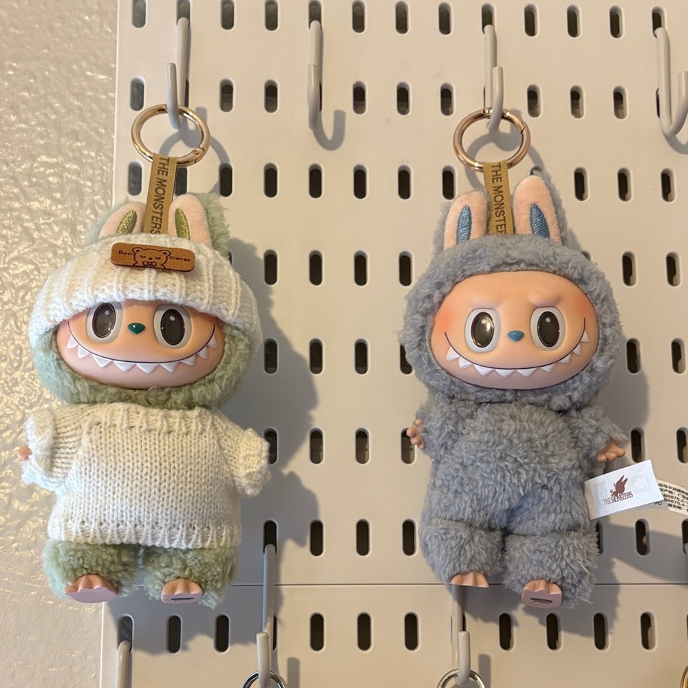 AUTHENTIC Labubu exciting macaron - green grape & sea salt coconut (bundle of 2)